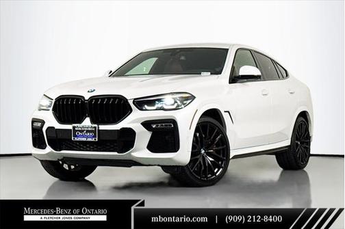 2021 BMW X6 M50i