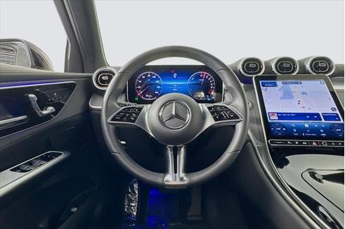 2025 Mercedes-Benz GLC 350e Base