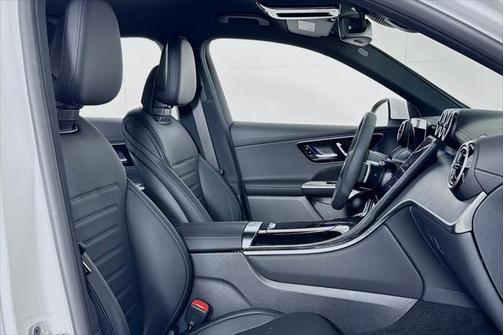 2025 Mercedes-Benz GLC 350e Base