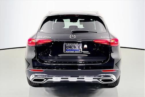 2025 Mercedes-Benz GLC 350e Base