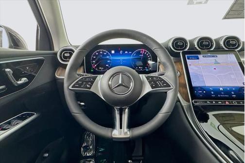 2025 Mercedes-Benz GLC 350e Base