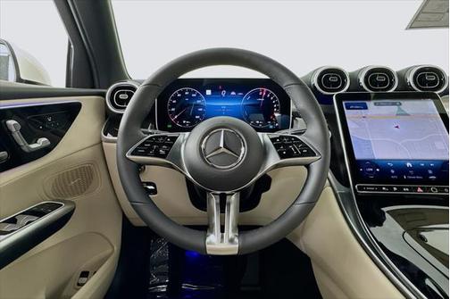 2025 Mercedes-Benz GLC 350e Base