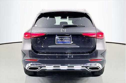 2025 Mercedes-Benz GLC 300 Base