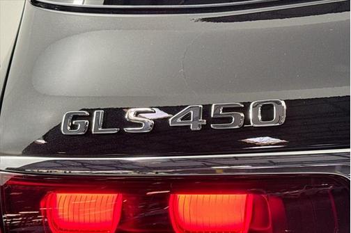 2025 Mercedes-Benz GLS 450 4MATIC