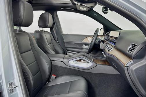 2025 Mercedes-Benz GLE 450e 4MATIC