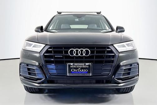 2020 Audi Q5 45 Titanium Premium