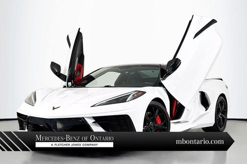 Arctic White 2022 Chevrolet Corvette Stingray w/3LT