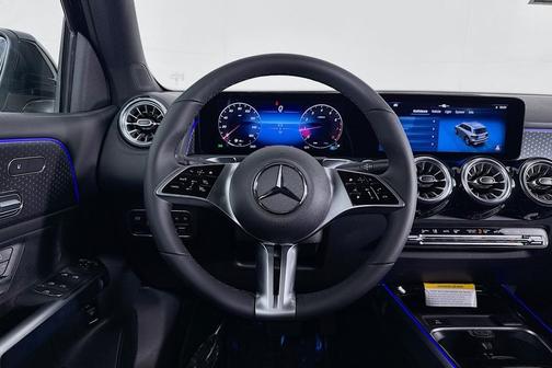 2025 Mercedes-Benz GLB 250 4MATIC