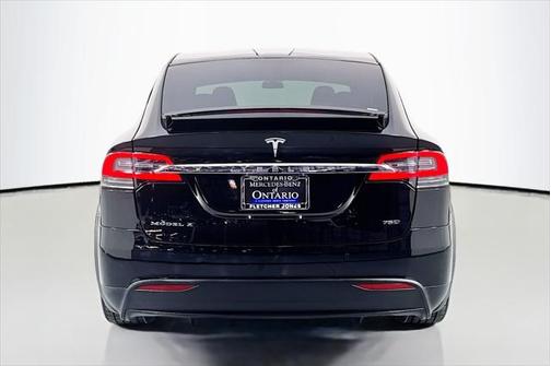 2018 Tesla Model X 75D