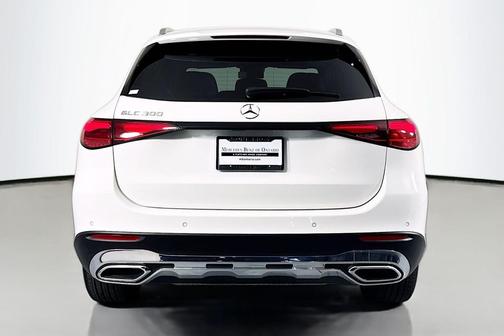 2025 Mercedes-Benz GLC 300 Base