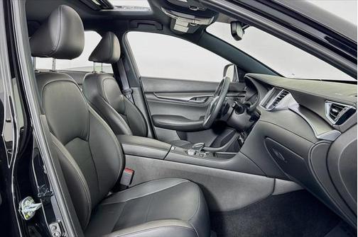 2023 INFINITI QX55 ESSENTIAL