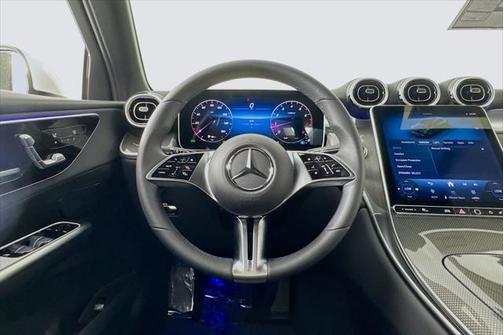 2025 Mercedes-Benz GLC 300 Base