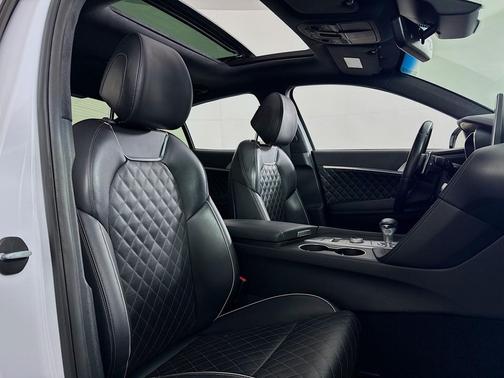2019 Genesis G70 2.0T Advanced