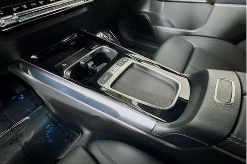 2025 Mercedes-Benz EQB 300 4MATIC