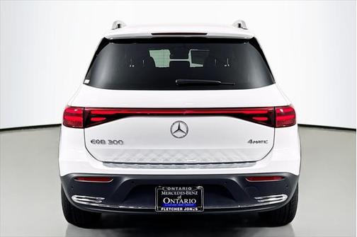 2025 Mercedes-Benz EQB 300 4MATIC