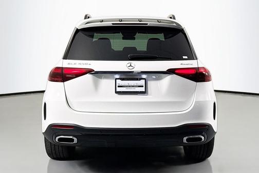 Polar White 2025 Mercedes-Benz GLE 450e 4MATIC