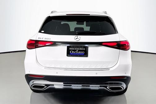 2026 Mercedes-Benz GLC 300 Base
