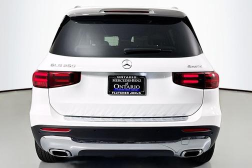2025 Mercedes-Benz GLB 250 4MATIC