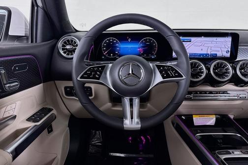 2025 Mercedes-Benz GLB 250 4MATIC