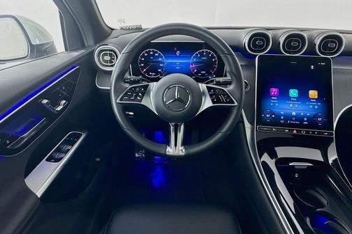 Polar White 2026 Mercedes-Benz GLC 300 Base