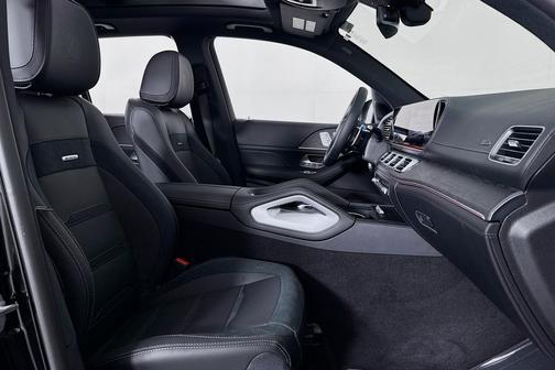 Obsidian Black Metallic 2026 Mercedes-Benz AMG GLE 53 4MATIC+