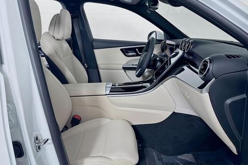 2026 Mercedes-Benz GLC 300 4MATIC