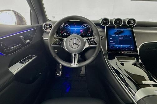 2026 Mercedes-Benz GLC 300 Base