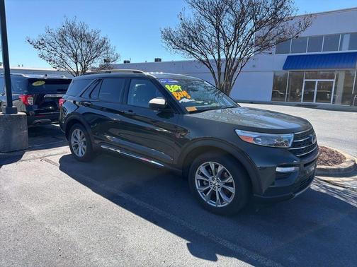 2023 Ford Explorer XLT