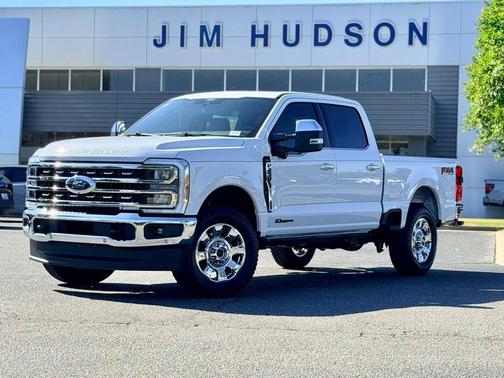 Oxford White 2026 Ford F-250 Lariat