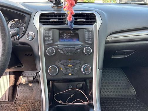 2019 Ford Fusion S