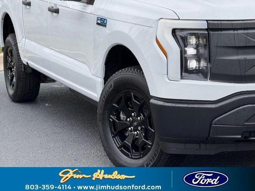2025 Ford F-150 Lightning Pro