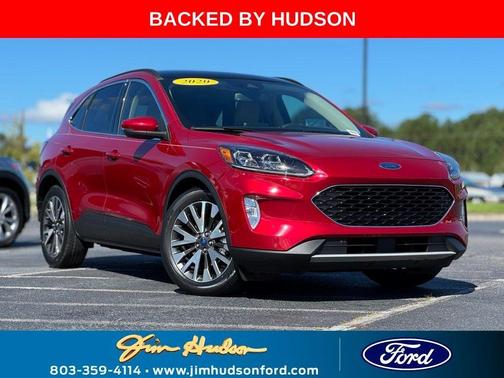 2020 Ford Escape Titanium Hybrid