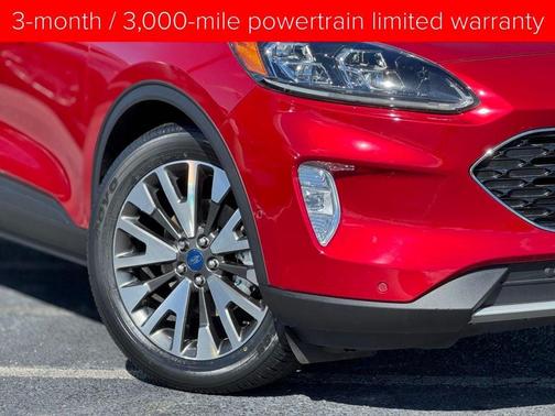 2020 Ford Escape Titanium Hybrid