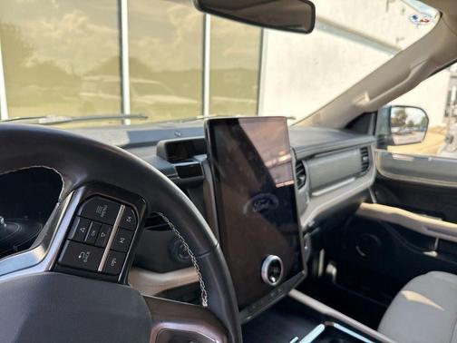 2023 Ford Expedition Max Platinum