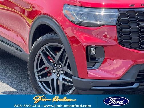 2025 Ford Explorer ST
