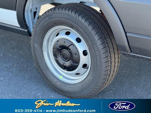 2026 Ford Transit-250 148 WB Medium Roof Cargo