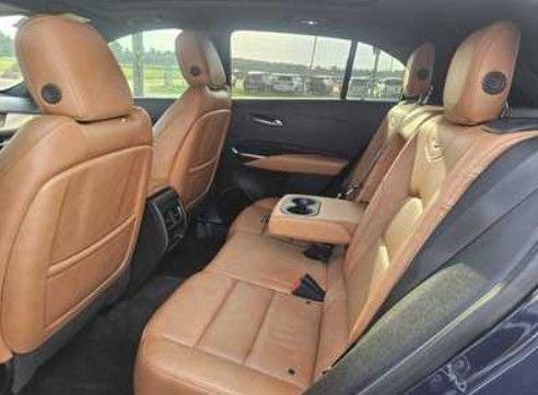 2024 Cadillac XT4 Premium Luxury