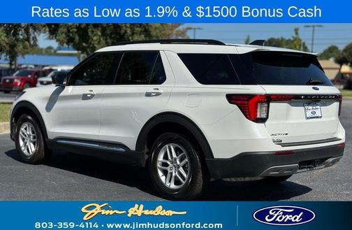 2025 Ford Explorer Active