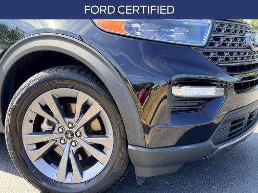 Black Metallic 2023 Ford Explorer XLT