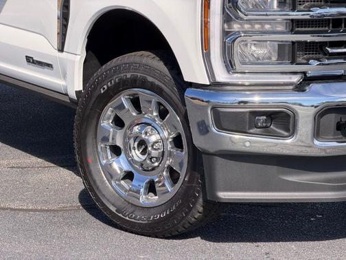 2026 Ford F-350 Lariat Super Duty