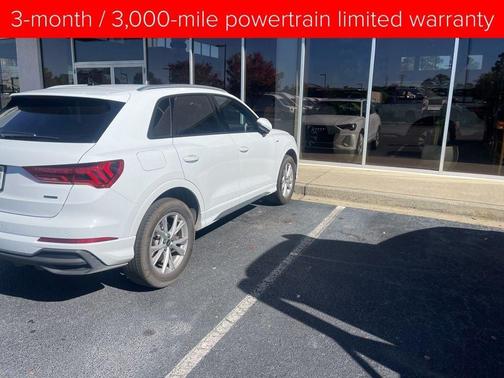 2024 Audi Q3 45 S line Premium