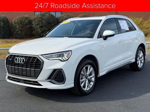 2024 Audi Q3 45 S line Premium