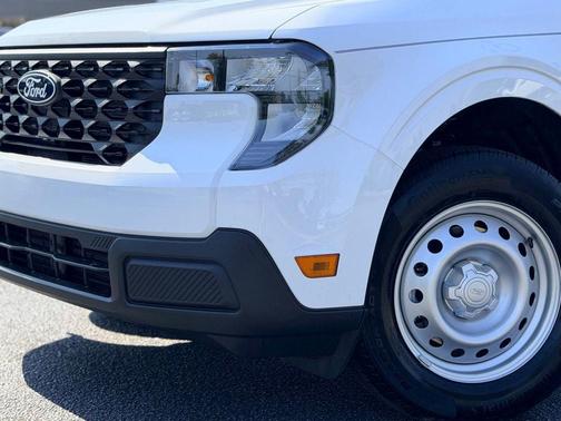 Oxford White 2026 Ford Maverick XL