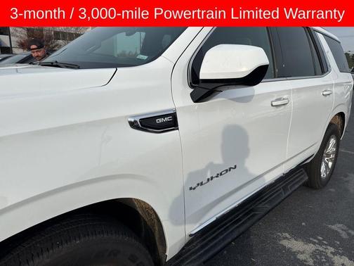 2023 GMC Yukon SLT