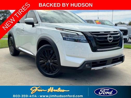 2022 Nissan Pathfinder Platinum