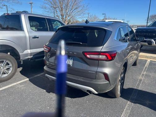 2024 Ford Escape Platinum