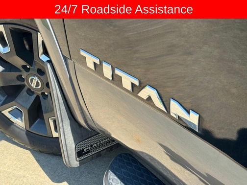 2021 Nissan Titan Platinum Reserve