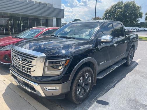 2021 Nissan Titan Platinum Reserve