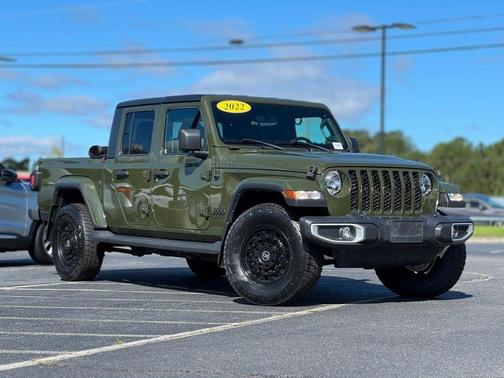 2022 Jeep Gladiator Sport