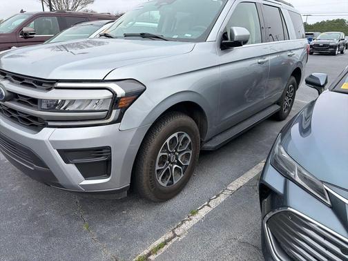 2024 Ford Expedition XLT